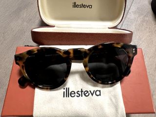 Illesteva Sunglasses Leonard Matte Tortoise New L-04 — view 2